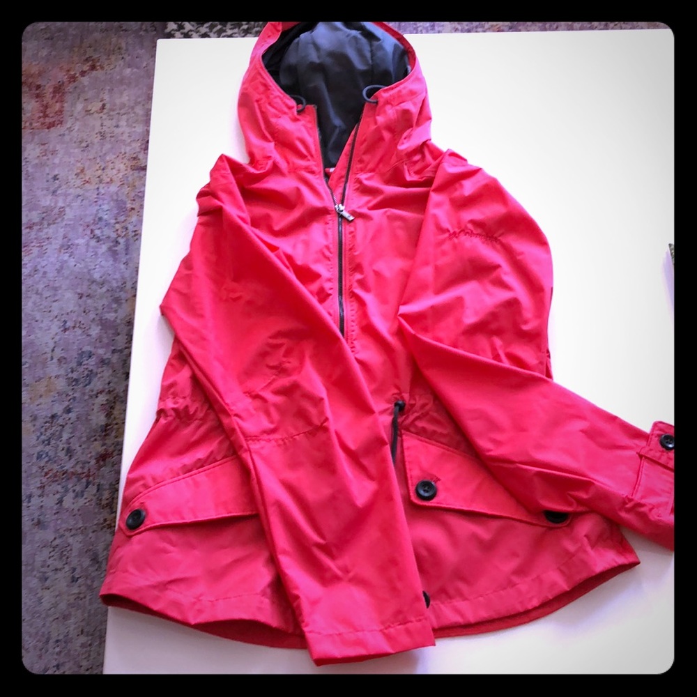 Columbia rain jacket